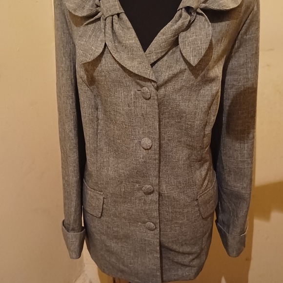 Allison Woods Women’s lightweight Blazer - Picture 7 of 8